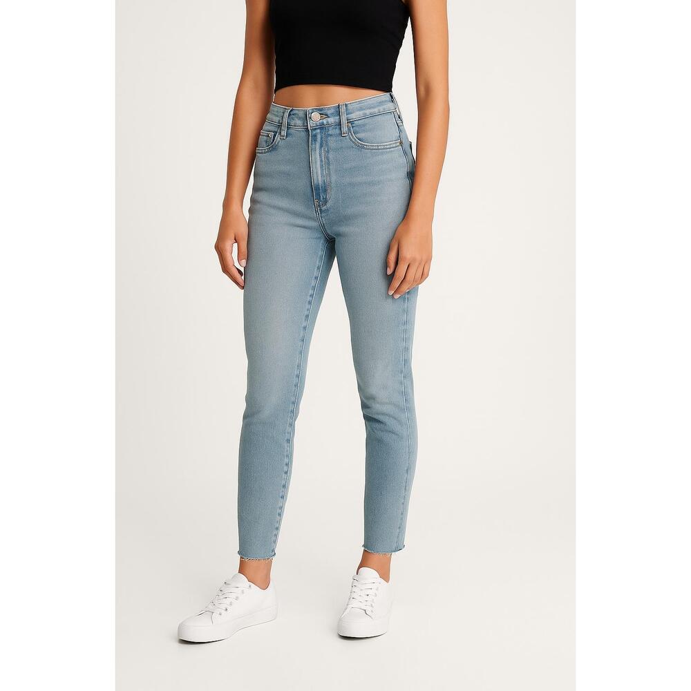 Aeropostale Jeans Womens Size 00 Light Blue Skinny Mom Raw Hem Mid Rise‎ Casual